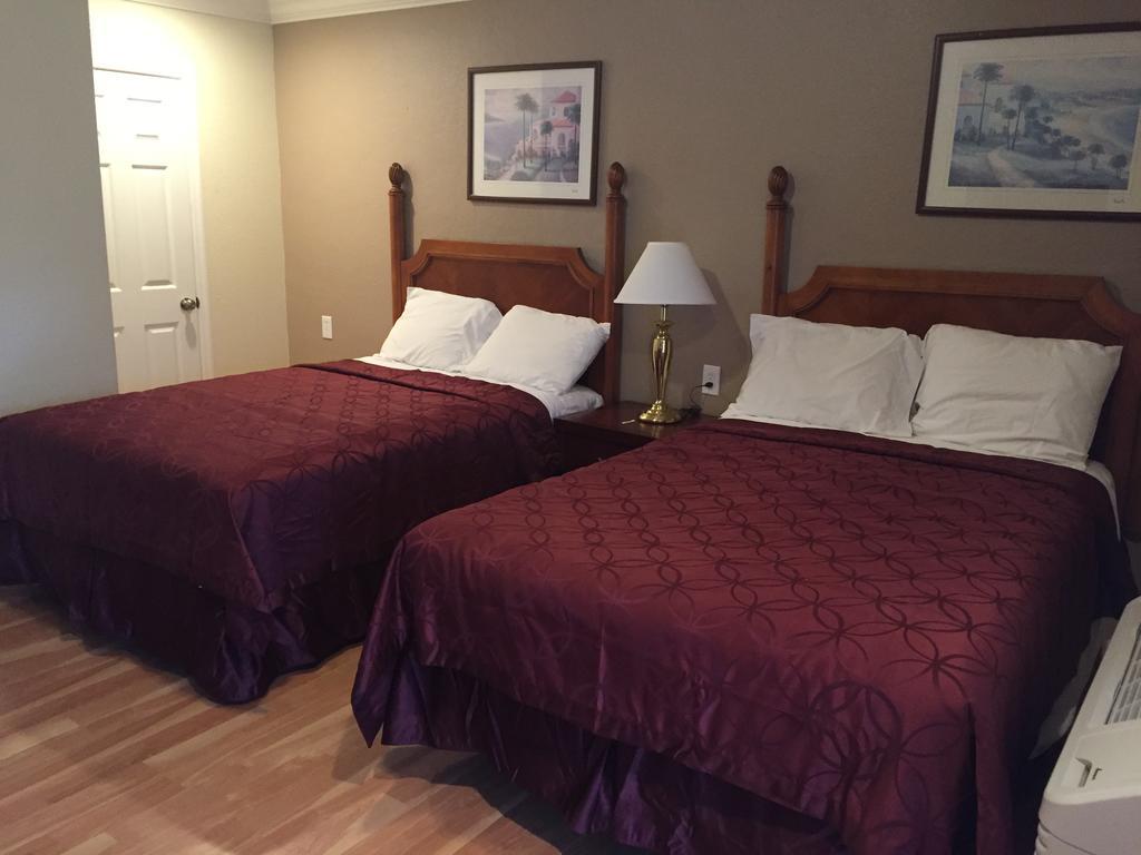 Wagon Wheel Motel Salinas Extérieur photo