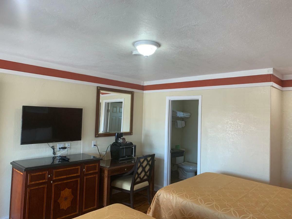 Wagon Wheel Motel Salinas Extérieur photo